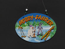 Lade das Bild in den Galerie-Viewer, Schneemann mit Mütze und Besen aus Holz Weihnachtsdekoration, Bastelidee Winter, basteln mit Kindern im Winter, Winterdeko selbst gestalten, Schneemann aus Holz gestalten, Geschenkidee für Weihnachten, basteln mit Holz, Weihnachtsbasteln, Weihnachtsdeko gestalten, Schneemann basteln Weihnachten, Schneemann aus Holz basteln, Schneemann malen, Winterdeko selbst gestalten, basteln mit Holz, Geschenkidee für Weihnachten, Weihnachtsbasteln, Schneemann aus Holz gestalten, Schneemann basteln Weihnachten, Schneem