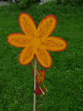 Lade das Bild in den Galerie-Viewer,   Basteln mit Kindern, Bastelideen Kinder, Holz bemalen Frühjahr Sommer, Bastelset, Basteln mit Kindern Frühling Sommer, Bastelbedarf aus Holz, Bastelideen Frühjahr Sommer, Holz bemalen Frühjahr Sommer, Basteln mit Holz für Kinder, Bastelset aus Holz, Basteln für Frühjahr Sommer, Frühjahrsbasteln,  SCH 5012