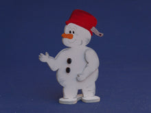 Lade das Bild in den Galerie-Viewer, Schneemann mit Topf aus Holz, Standfigur Bastelidee Winter, basteln mit Holz, Bastelset Weihnachten, basteln mit Kindern im Winter, Schneemann zum setzen malen, Weihnachtsdekoration, Weihnachtsbasteln, Weihnachtsdeko gestalten, Schneemann aus Holz gestalten, weihnachtliches Bastelset, Schneemann aus Holz basteln, Geschenkidee für Weihnachten, Weihnachtsdeko gestalten, Bastelidee Winter, Geschenkidee für Weihnachten, basteln mit Holz, Schneemann aus Holz gestalten, Weihnachtsbasteln, weihnachtliches Bastel
