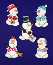 Lade das Bild in den Galerie-Viewer, Schneemänner zum Hängen aus Holz 6cm