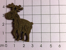 Lade das Bild in den Galerie-Viewer, Rentier, Filz