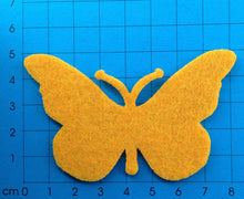 Lade das Bild in den Galerie-Viewer, Schmetterling, Filz