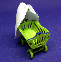 Lade das Bild in den Galerie-Viewer, Stubenwagen aus Holz ca. 6cm, Bausatz