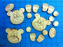 Lade das Bild in den Galerie-Viewer, Teddy aus Holz, Kantenhocker Teddykopf mit Pfoten und Füße