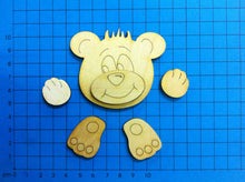 Lade das Bild in den Galerie-Viewer, Teddy aus Holz, Kantenhocker Teddykopf mit Pfoten und Füße