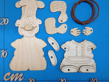 Lade das Bild in den Galerie-Viewer, Koch aus Holz, Schlenker-Figur