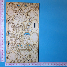 Lade das Bild in den Galerie-Viewer, Hühner zum Stellen in 6cm aus Holz