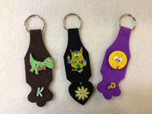 Lade das Bild in den Galerie-Viewer, Nuss Knopf aus Holz 2cm