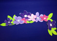 Lade das Bild in den Galerie-Viewer, Türkanten-Deko "Blumen" aus Holz 58cm