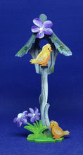 Lade das Bild in den Galerie-Viewer, Vogelhaus aus Holz