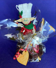 Lade das Bild in den Galerie-Viewer, Herz Geschenkanhänger graviert mit Schriftzügen