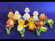 Laden und Abspielen von Videos im Galerie-Viewer, Henne aus Holz, sitzend