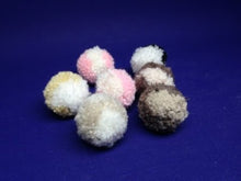 Laden und Abspielen von Videos im Galerie-Viewer, Pompom Bären/Teddys aus Holz