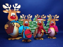 Laden und Abspielen von Videos im Galerie-Viewer, Rentier mit Mütze aus Holz und Styropor