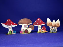 Laden und Abspielen von Videos im Galerie-Viewer, Pilze zum Stellen mit Tiere aus Holz (8erSet)