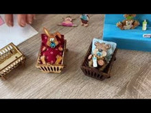 Laden und Abspielen von Videos im Galerie-Viewer, Babywiege 6cm aus Holz, Bausatz
