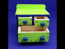 Laden und Abspielen von Videos im Galerie-Viewer, Komplettset aus Holz: Kinderzimmer Junge