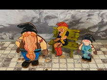 Laden und Abspielen von Videos im Galerie-Viewer, Wichtelfamilie aus Holz Holzfäller