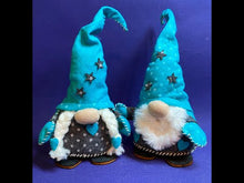 Laden und Abspielen von Videos im Galerie-Viewer, Komplettset: Stele "Willkommen" 40cm mit Blumen, Bienen und Nähwichtelpaar