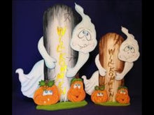 Laden und Abspielen von Videos im Galerie-Viewer, Stele "Willkommen" mit Geist und Kürbisse