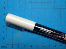 Lade das Bild in den Galerie-Viewer, POSCA Acrylstifte