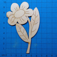 Lade das Bild in den Galerie-Viewer, Butterblume mit Stängel aus Holz