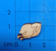 Lade das Bild in den Galerie-Viewer, Brathähnchen aus Holz