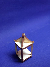 Lade das Bild in den Galerie-Viewer, Laterne 3D aus Holz