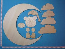 Lade das Bild in den Galerie-Viewer, Komplettset aus Holz: großer Mond mit Teddy und Wolken