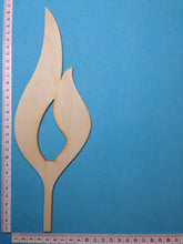 Lade das Bild in den Galerie-Viewer, Flamme aus Holz für Kantholz