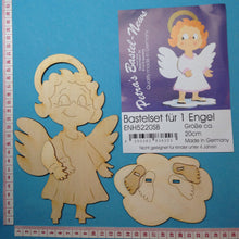 Lade das Bild in den Galerie-Viewer, Engel als Standfigur aus Holz