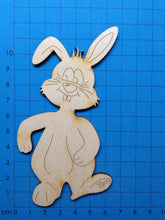 Lade das Bild in den Galerie-Viewer, Hase laufend aus Holz
