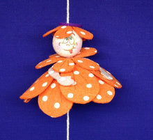 Lade das Bild in den Galerie-Viewer, Blumenkinder mit rundem Blütenkleid: flieder-lila-orange