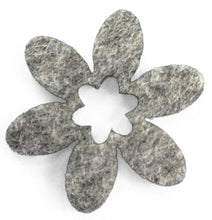 Lade das Bild in den Galerie-Viewer, Blume mit Blumenausschnitt, Filz