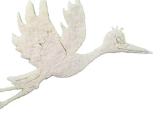 Lade das Bild in den Galerie-Viewer, Storch, fliegend, Filz