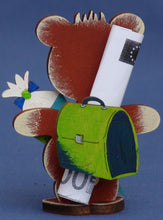 Lade das Bild in den Galerie-Viewer, Teddy aus Holz, Standfigur