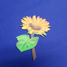 Lade das Bild in den Galerie-Viewer, Sonnenblume mit Stiel aus Holz
