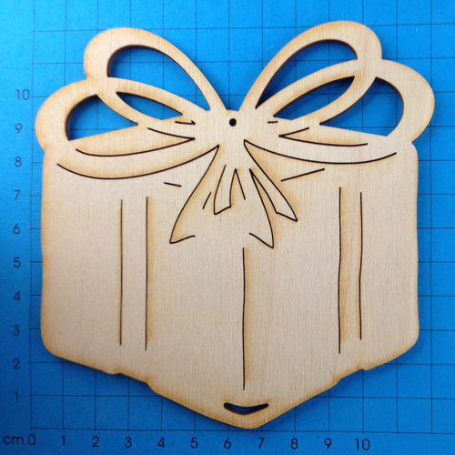 Päckchen mit Schleife aus Holz Bastelideen aus Holz, Basteln mit Kindern, Päckchen für Weihnachten, Weihnachts Päckchen aus Holz, Päckchen aus Holz, Nikolaus  zum Basteln, Basteln Weihnachtszeit, Weihnachtsbasteln mit , Basteln mit Kindern Weihnachten einfach, Weihnachtsgeschenke Päckchen, Dekoidee Winter, Basteln mit Kindern Winter, Dekoidee Weihnachten, Päckchen bemalen, Weihnachtsdeko,  Weihnachts Päckchen aus Holz, Bastelideen aus Holz, Dekoidee Winter, Dekoidee Weihnachten, Basteln mit Kindern Winter,