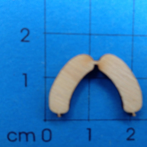 Paar Weißwürste ca. 2cm aus Holz Basteln mit Holz, Ideen aus Holz für Kinderzimmer, Türschilder basteln, Holzteilchen zum Anmalen, Bierzeltzubehör, Bastelnmitkindern, Grillzubehör, Holzteile bemalen, Küchenschild basteln, Küche diy mit Zubehör,   GRH 2402