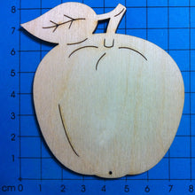 Lade das Bild in den Galerie-Viewer, Apfel aus Holz

