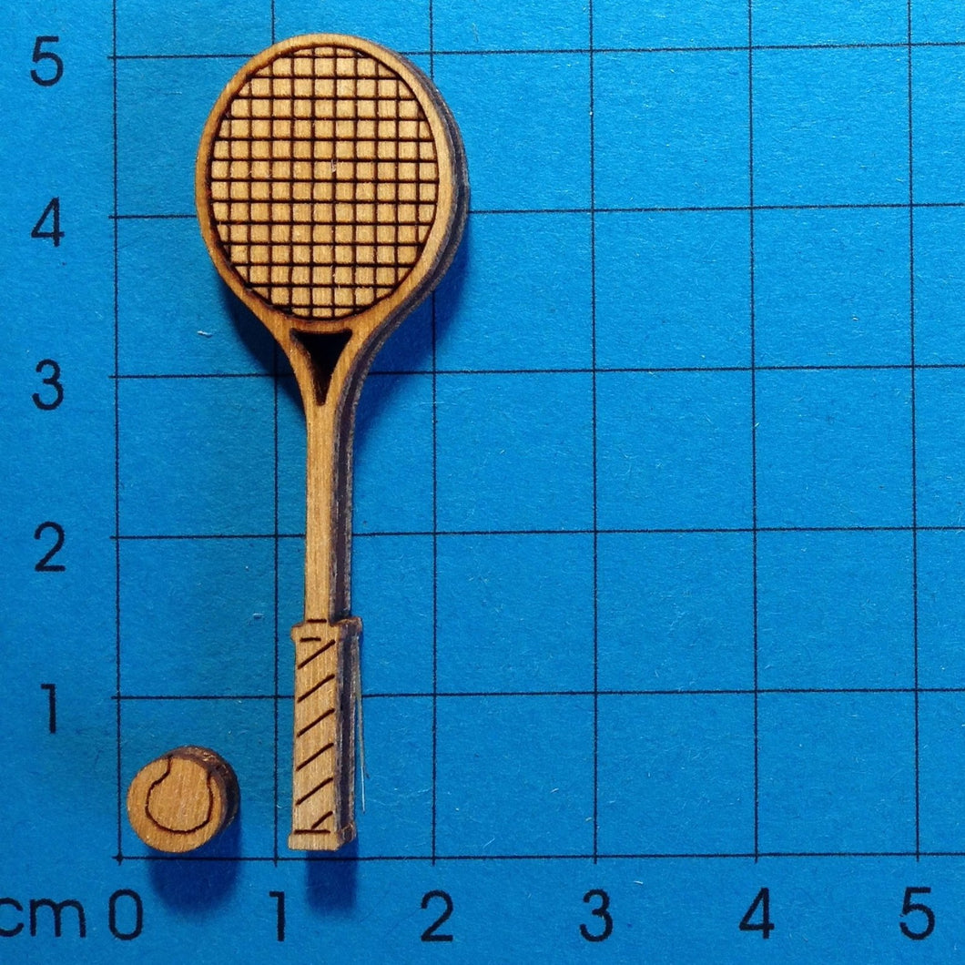 Tennisschläger aus Holz