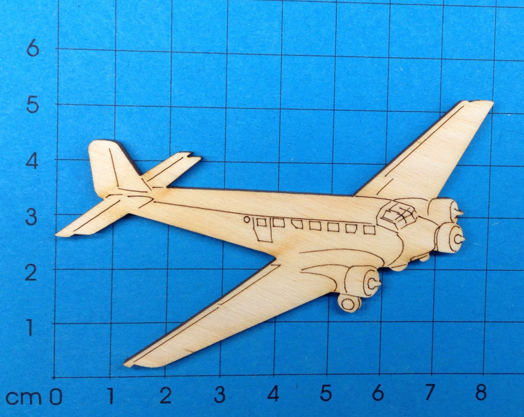 Flugzeug Airliner im 30er Jahre Stil aus Holz