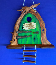 Lade das Bild in den Galerie-Viewer, Schild aus Holz mit Gravur &quot;Home sweet Home&quot;
