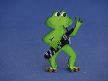 Lade das Bild in den Galerie-Viewer, Frosch aus Holz
Standfigur basteln mit Kindern, Bastelideen Frühjahr, Frosch zum Hinstellen, Standfigur Frosch, Geldgeschenk selber basteln, Frosch zum Stellen, Bastelset aus Holz, Geldgeschenk gestalten, Frosch aus Holz basteln, Bastelideen Sommer,  Bastelideen Frühjahr, Frosch zum Hinstellen, Frosch zum Stellen, Geldgeschenk selber basteln, Geldgeschenk gestalten, Frosch aus Holz basteln, Bastelset aus Holz, basteln mit Kindern, Bastelideen Sommer, Standfigur Frosch,  FRH 8115SB
