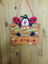 Lade das Bild in den Galerie-Viewer, Blume mit Loch in der Mitte aus Holz
in verschiedenen Größen Blumen für Gartendeko, Blumen zum Dekorieren, Blumen zum Basteln, Blumen zum Geburtstag, Butterblume, Blumen aus Holz, Blumen zum Kartengestalten, Blumen zum Bemalen, Streuteil Blume,   BLH 15030
