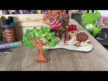 Laden und Abspielen von Videos im Galerie-Viewer, Baum / Obstbaum mit Laub aus Holz

