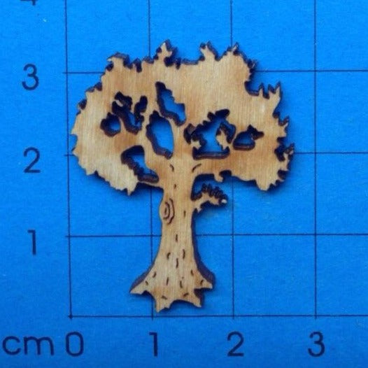 Baum / Obstbaum mit Laub aus Holz