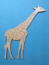 Lade das Bild in den Galerie-Viewer, Giraffenbulle aus Holz
