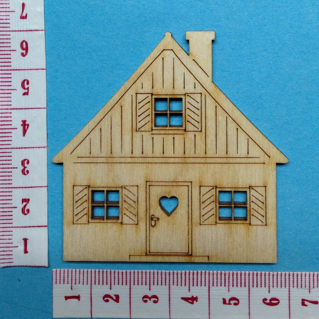 Haus aus Holz Frontansicht